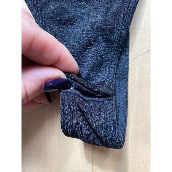 Elodie BNWOT womens black shimmer thong bodysuit t-strap back - Picture 3 of 7